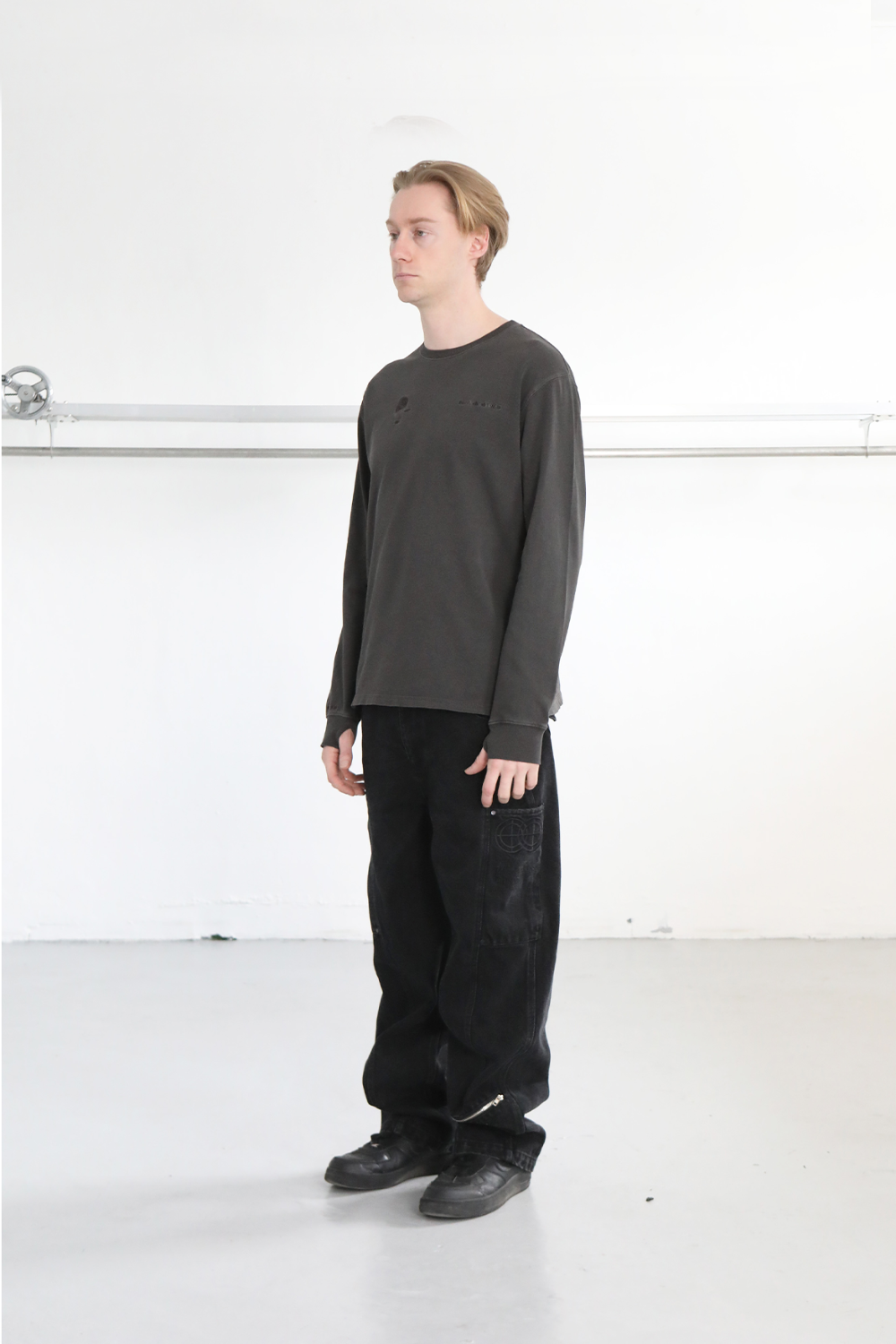 MPa MENTAL HEALTH SLEEVE  (CHARCOAL)