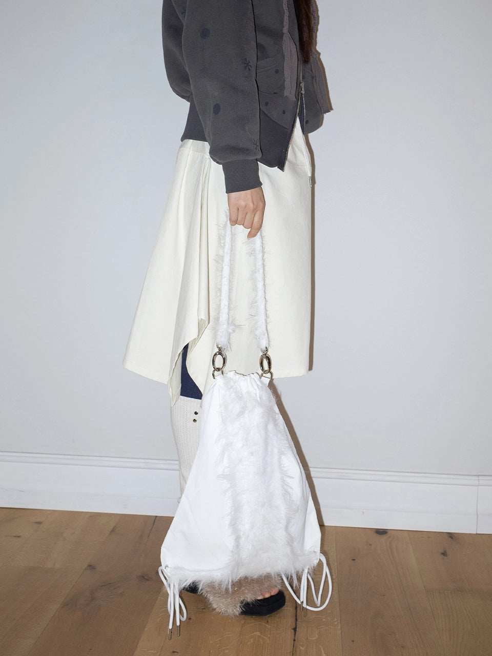 FLUFFY 3-WAY BAG (WHITE) 